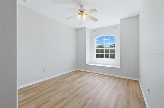 Building Photo - 4456 Streamside Ct