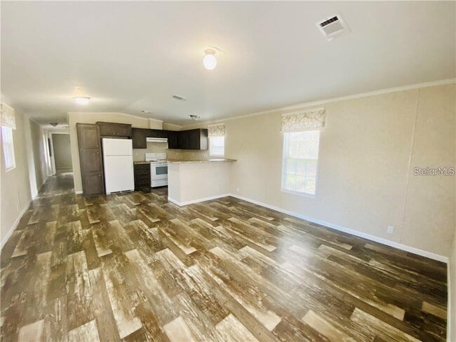 Building Photo - 1621 Tangerine St