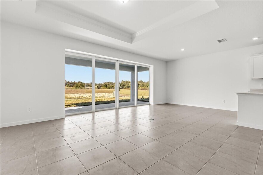 Building Photo - 11216 Sycamore Glen Loop