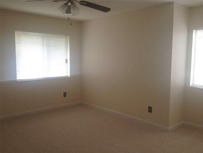 Building Photo - 5005 Wingate Way