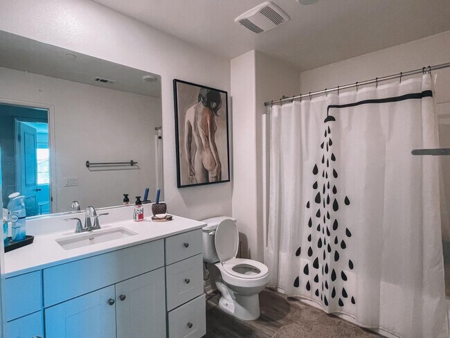 Building Photo - 44127 Chaparral Dr