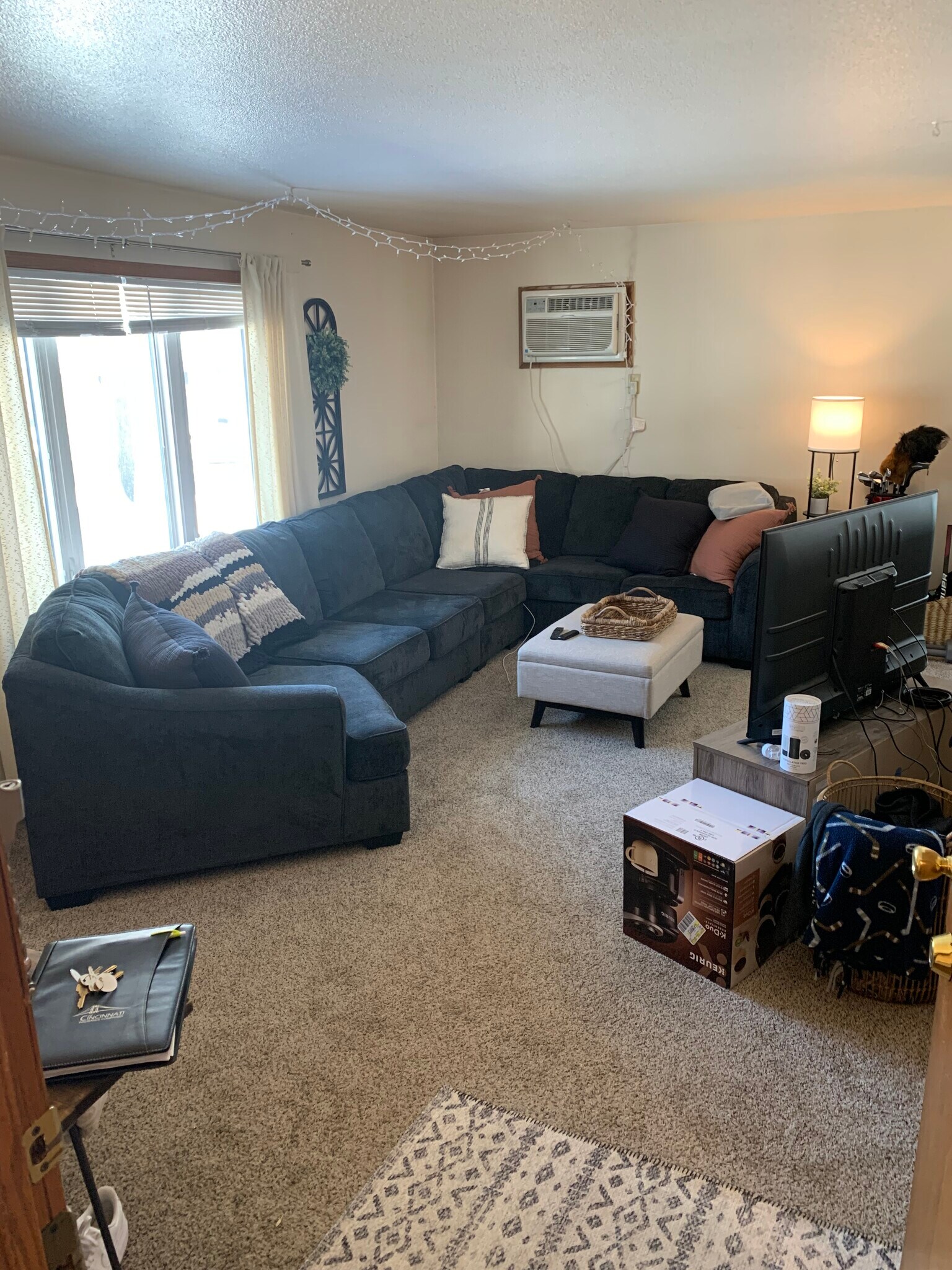 Building Photo - 149 E Welcome Ave