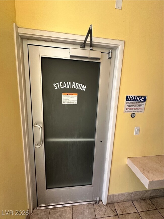 Building Photo - 23 E Agate Ave