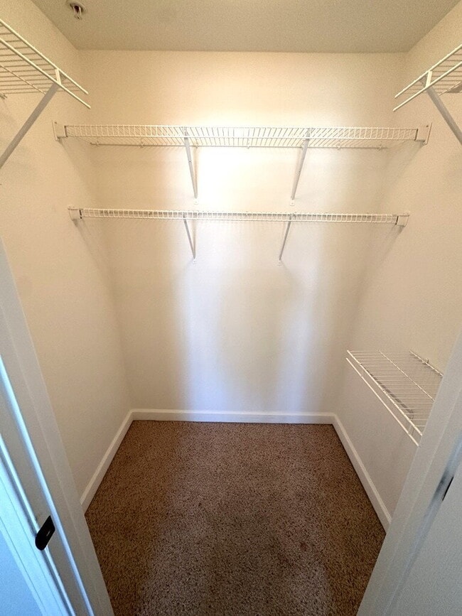 Building Photo - "Charming 3-Bed Townhouse Retreat in Fort Walton Beach!"