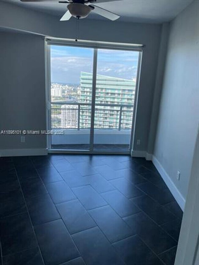 Building Photo - 60 SW 13th St