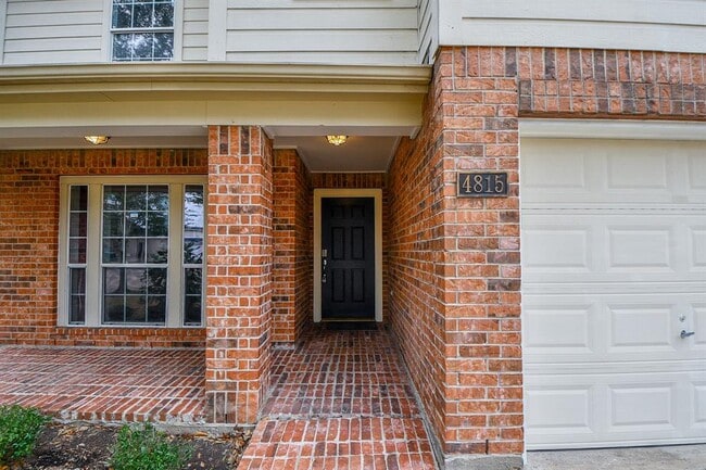 Building Photo - 4815 Mission Lake Ct