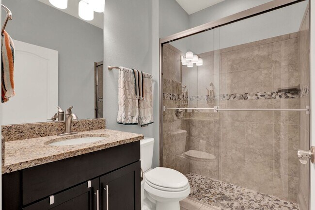 Building Photo - Stunning 3/3.5 Baldwin Park Townhome with 2-Car Garage & Upgrades Galore!