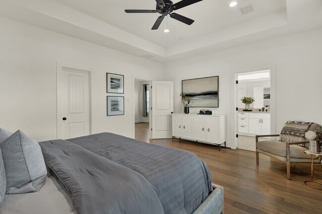 Building Photo - 6635 T C Jester Blvd