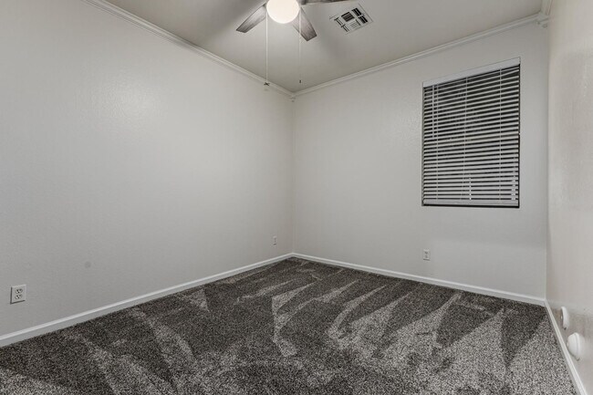 Building Photo - 20944 N 94th Ln