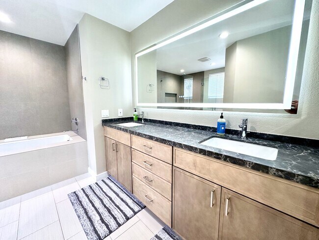 Building Photo - FOR RENT Call For Availability 3Br/3Ba 2128 Sqft Fully Furnished Del Mar Heights Vacation Home, C...