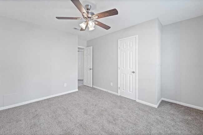 Building Photo - 17043 Macleish Dr