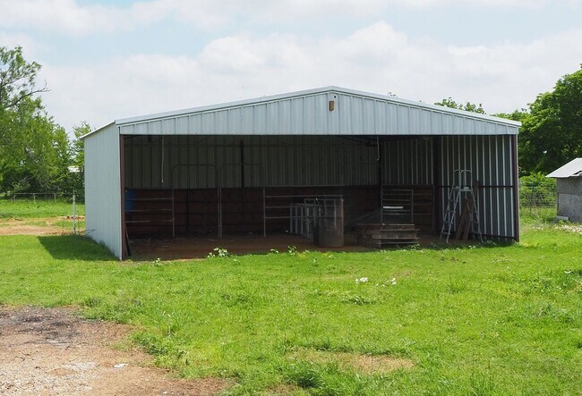 Building Photo - 10720 FM1385