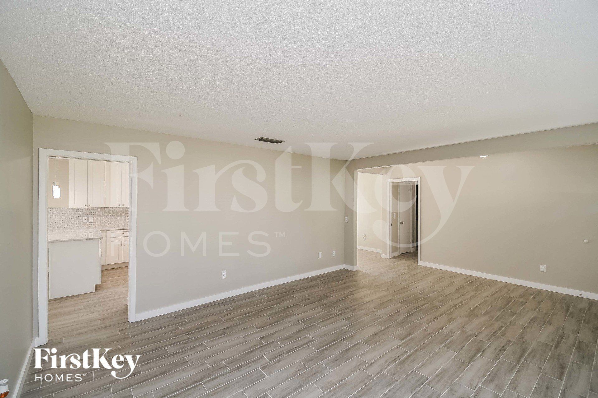 Building Photo - 1010 Anna Ave