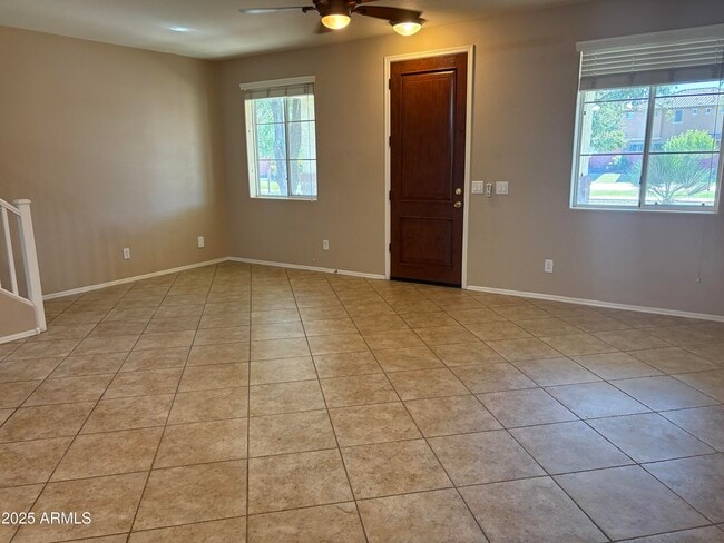 Building Photo - 4344 E Vest Ave