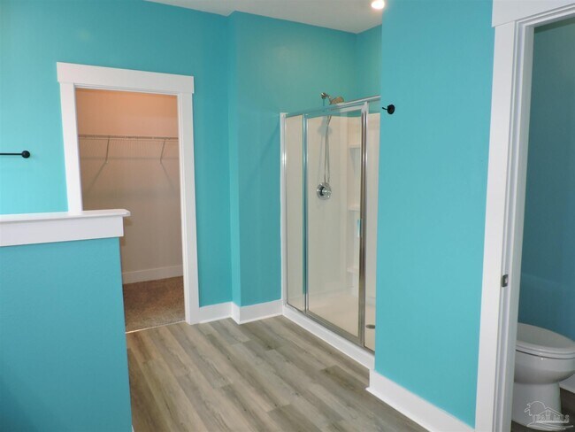 Building Photo - 10696 Davenport Lp