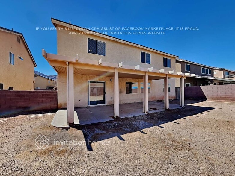 Building Photo - 780 Viento Del Montagna Ave