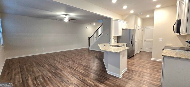 Building Photo - 82 Sepia Oak Dr