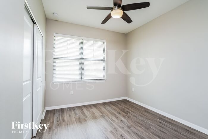 Building Photo - 16448 Palmetto St