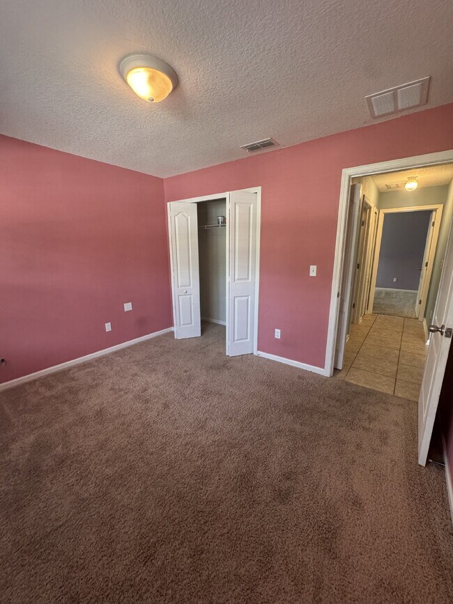 Building Photo - For Rent in Yellow Bluff Landing – Spaciou...