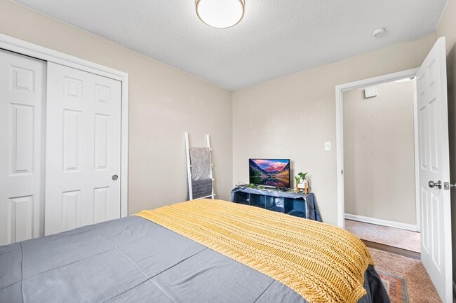 Building Photo - 2970 W 73rd Ave