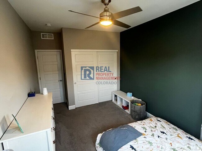 Building Photo - 2907 Photon Ct