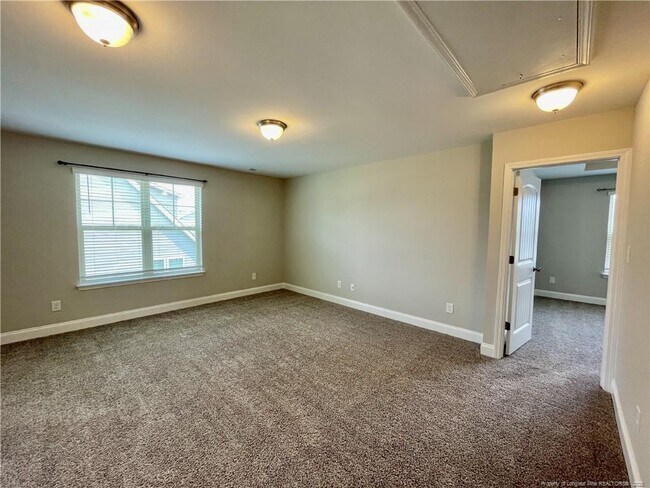 Building Photo - 178 Pendleton St