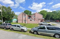 Building Photo - 1825 Blossom Terrace