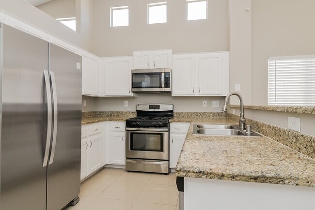 Building Photo - 312 Carole Little Ct