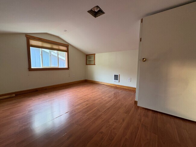 Building Photo - 3230 Onyx St
