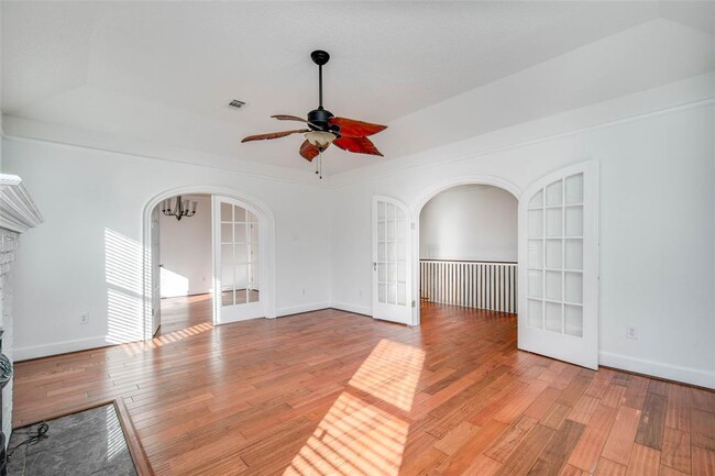 Building Photo - 2601 Rosedale St