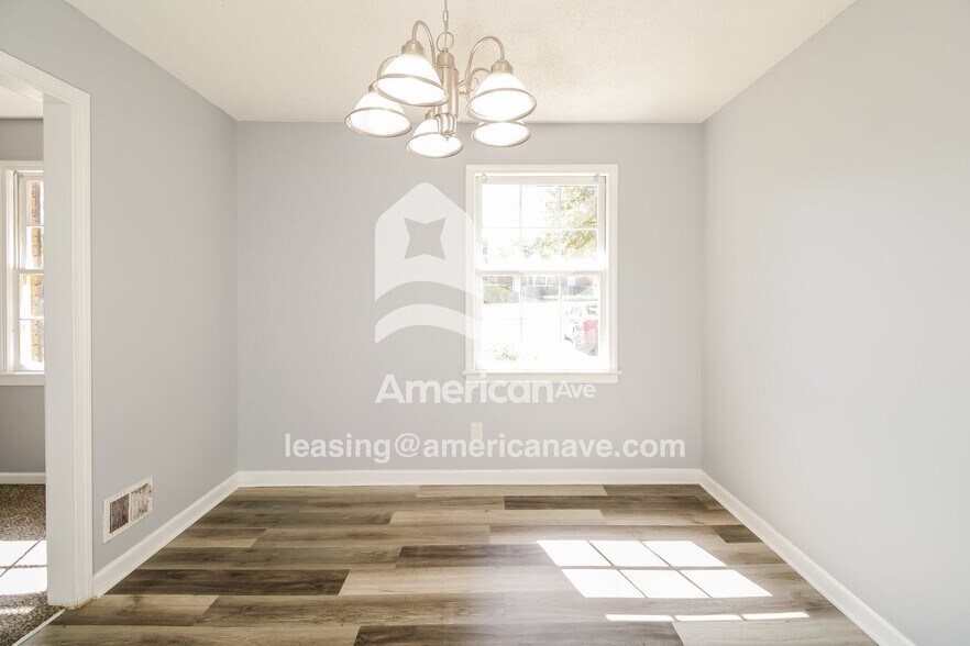 Building Photo - 125 Elberta Dr