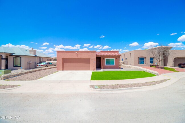 Building Photo - 14749 Sand Gate Dr