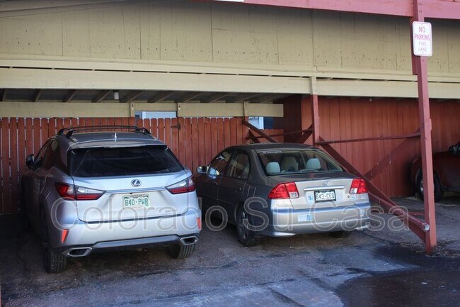 Building Photo - 360 W Rockrimmon Blvd