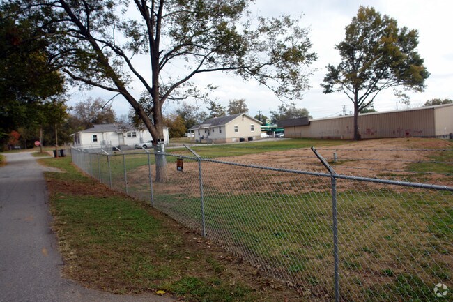 land that comes with property - 1606-1608 W Blue Ridge Dr
