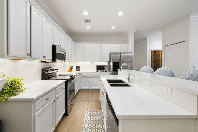 Building Photo - 193 Porgee Rock Pl