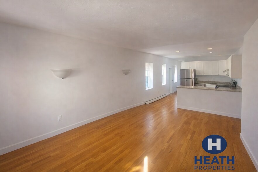 Building Photo - 24 St Cyprians Pl