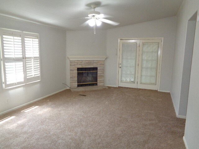 Building Photo - 21015 Sweet Blossom Ln