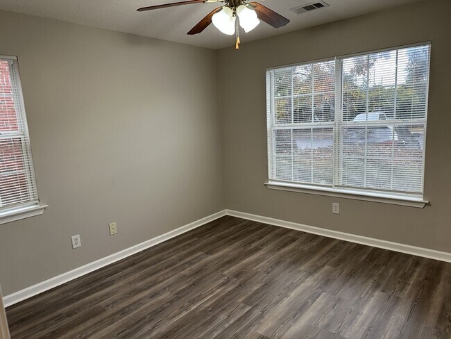 Building Photo - 76 Al Henderson Blvd