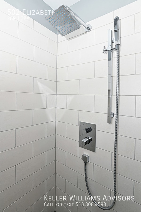 Building Photo - 502 Elizabeth-