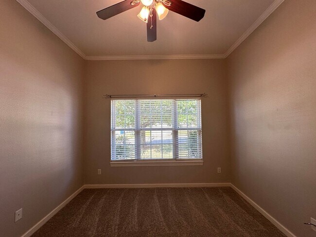 Building Photo - Stunning 4 Bed 3 Bath Home in WHISD!