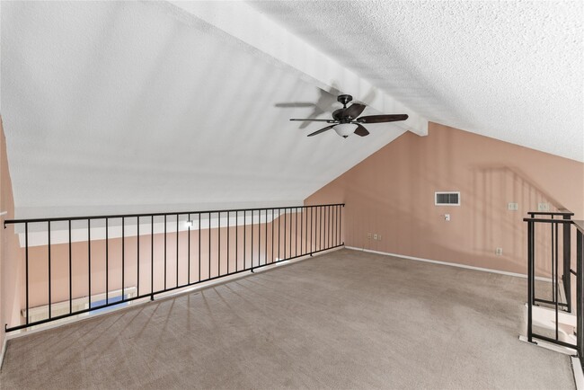 Building Photo - 8819 Kindlewood Dr