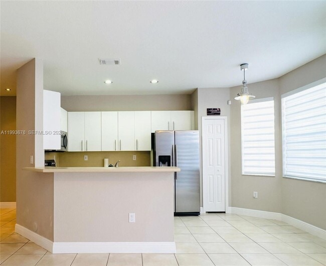 Building Photo - 16603 SW 79th Terrace