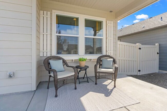 Building Photo - 3806 Winged Dove St