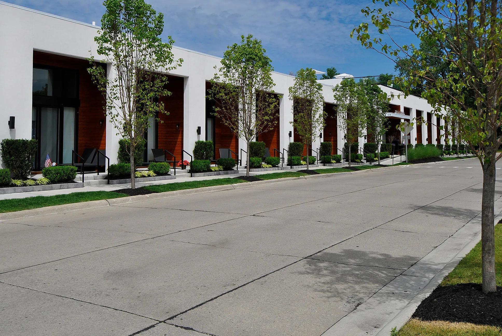 Building Photo - 1210 Morse Ave