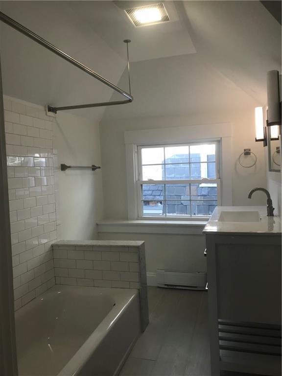 Building Photo - 445 Broadway