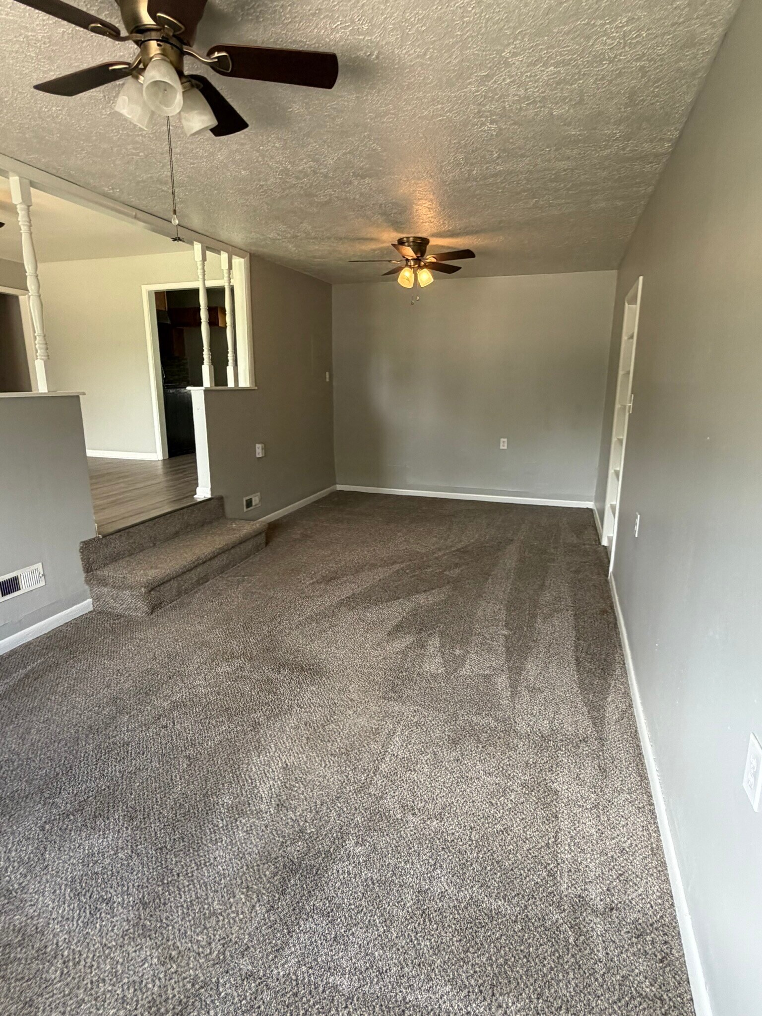 Building Photo - 740 Highland Pky