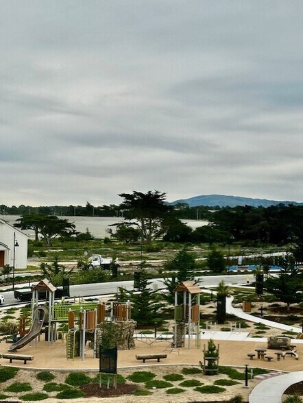 Playground - 137 8th St