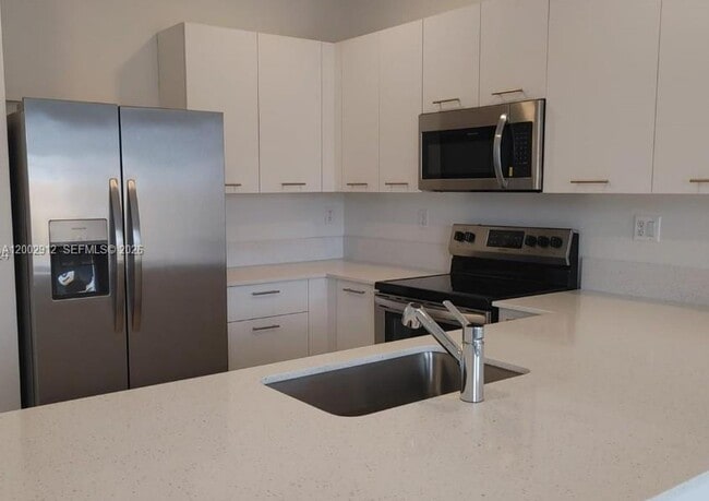 Building Photo - 2353 NW 122nd Ter