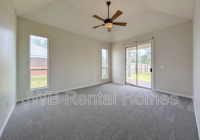 Building Photo - 463 Portobello Dr