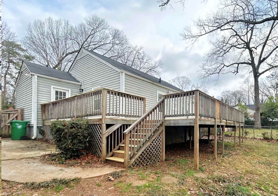 Building Photo - 2772 Joyce Ave